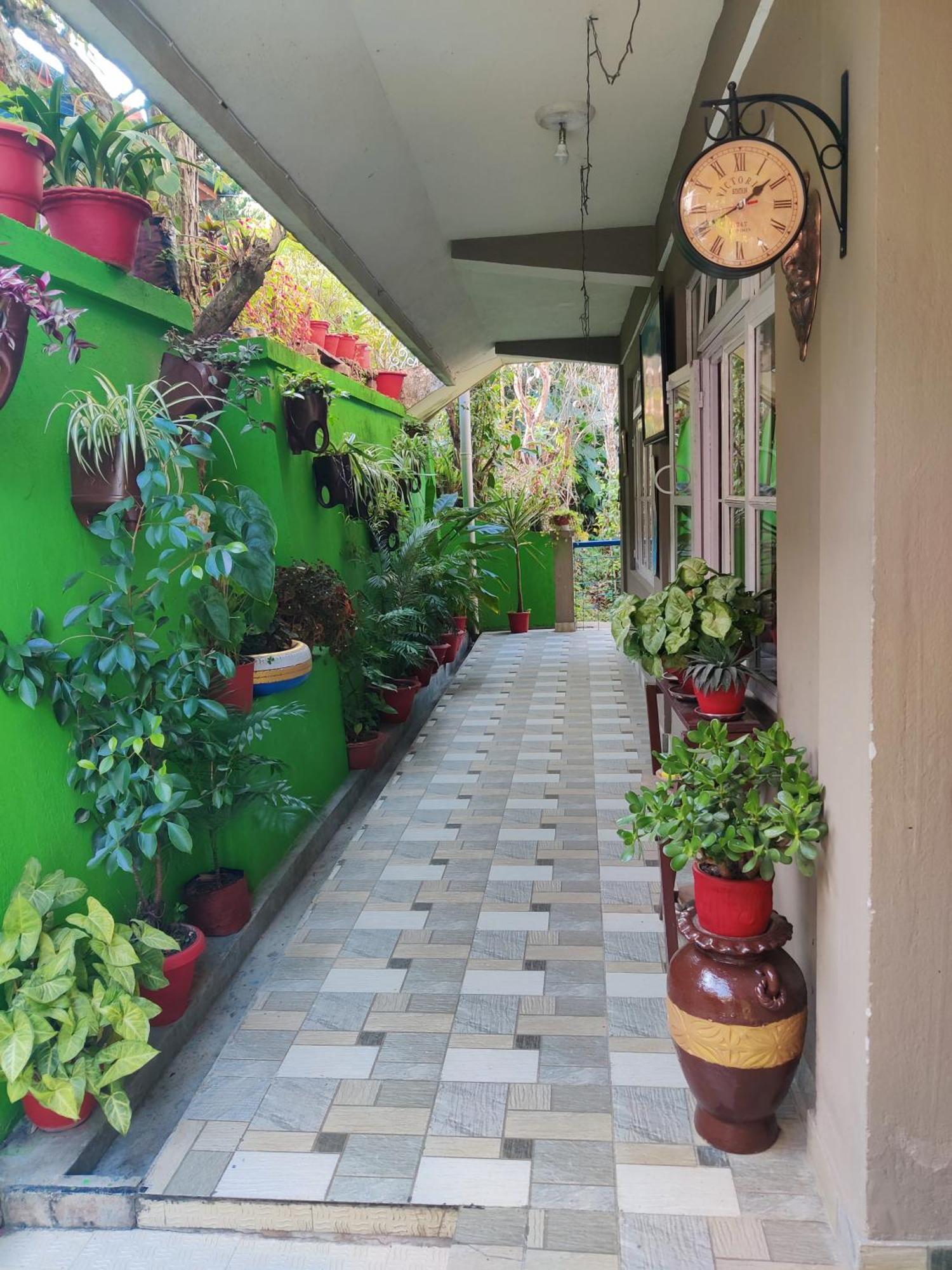 Hotel The Shire Kalimpong Exterior foto